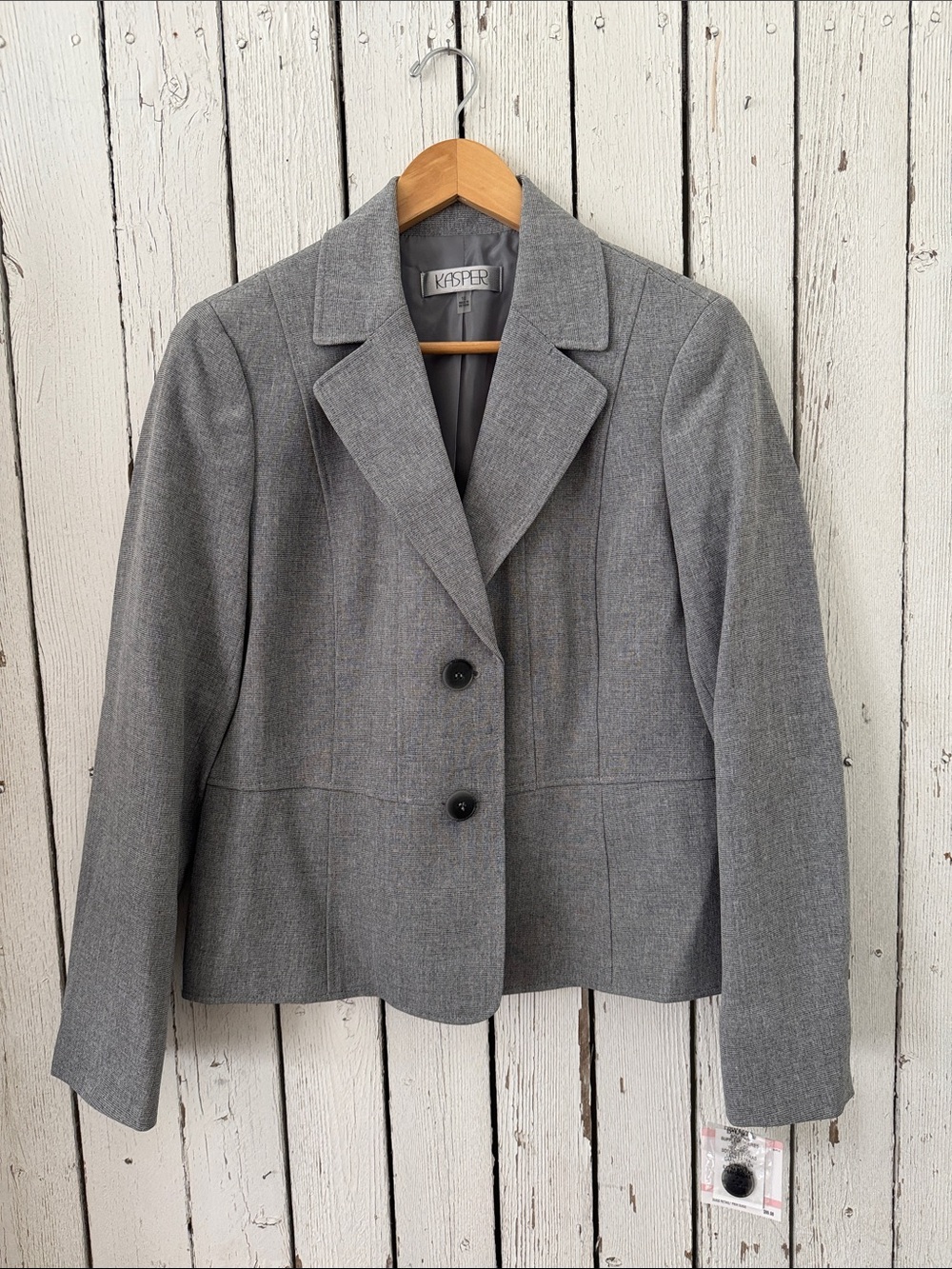Kasper Women's Light Gray Two-Button Tailored Blazer